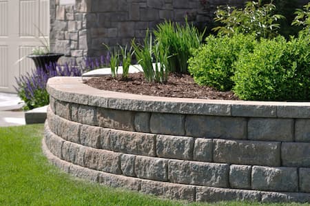 How a retaining wall can benefit your garden